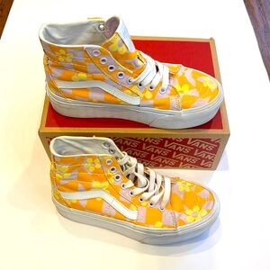 Vans Shoes Checkerboard Floral Orange Woman’s Size 6